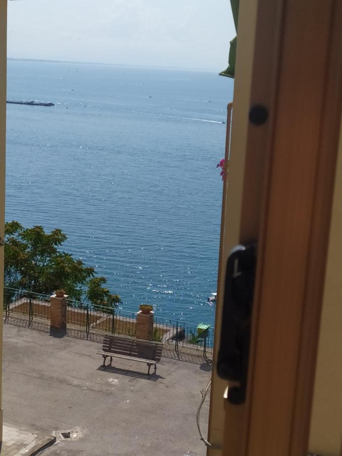 Apartamento La Finestra Sul Mare Vietri Exterior foto